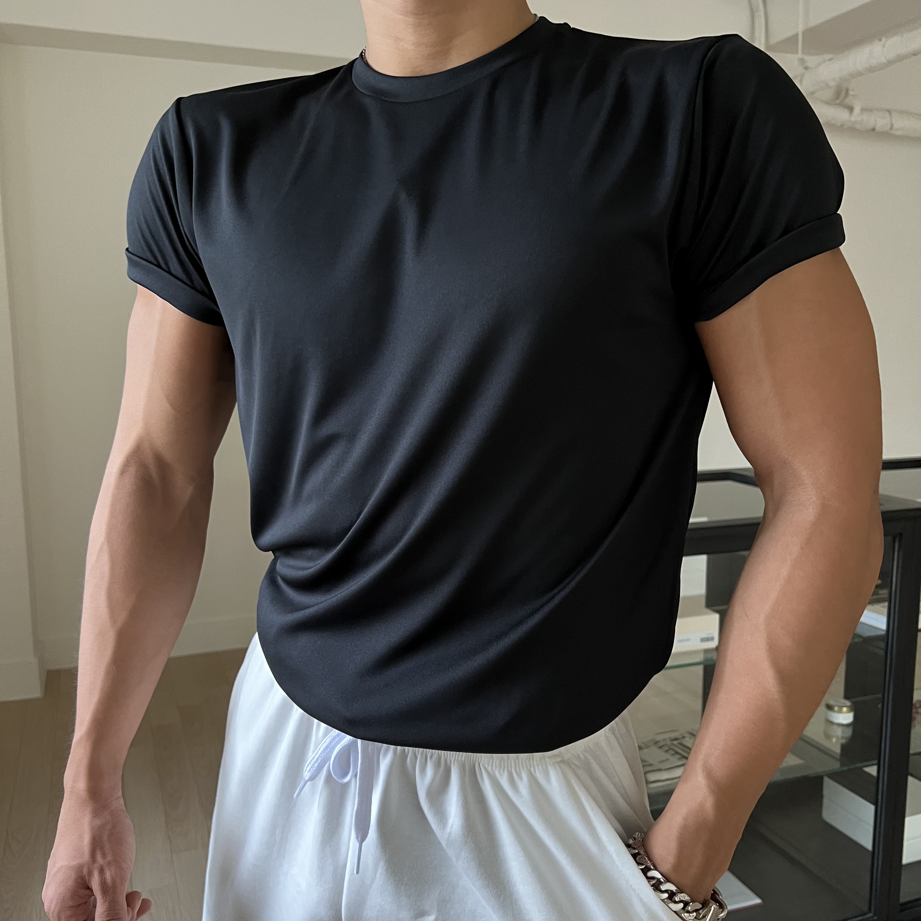 제키350 머슬핏 어깨완전넓어보이는 기능성 링클프리 아이스 쿨링 스판 반팔 티셔츠_(6color)